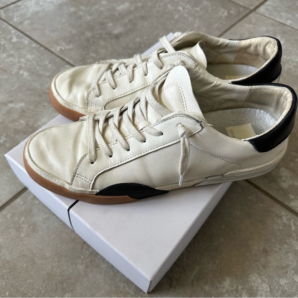 Dolce Vita Zina Sneakers